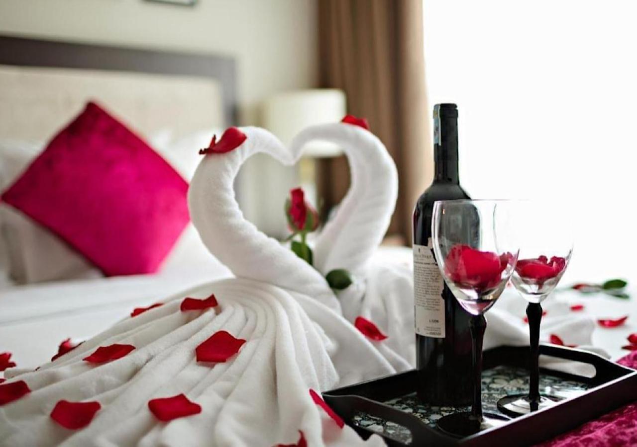 Hotel Royal II La Phu  Zewnętrze zdjęcie