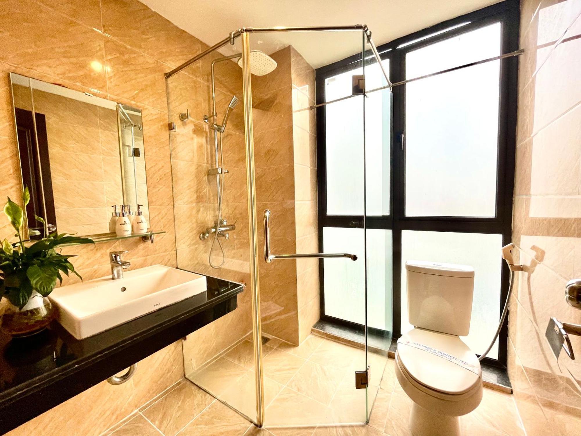 Hotel Royal II La Phu  Zewnętrze zdjęcie